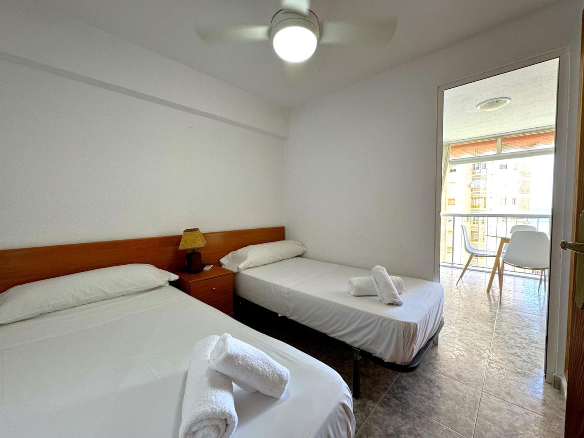 Carabelas Apartments 貝尼多姆 外观 照片
