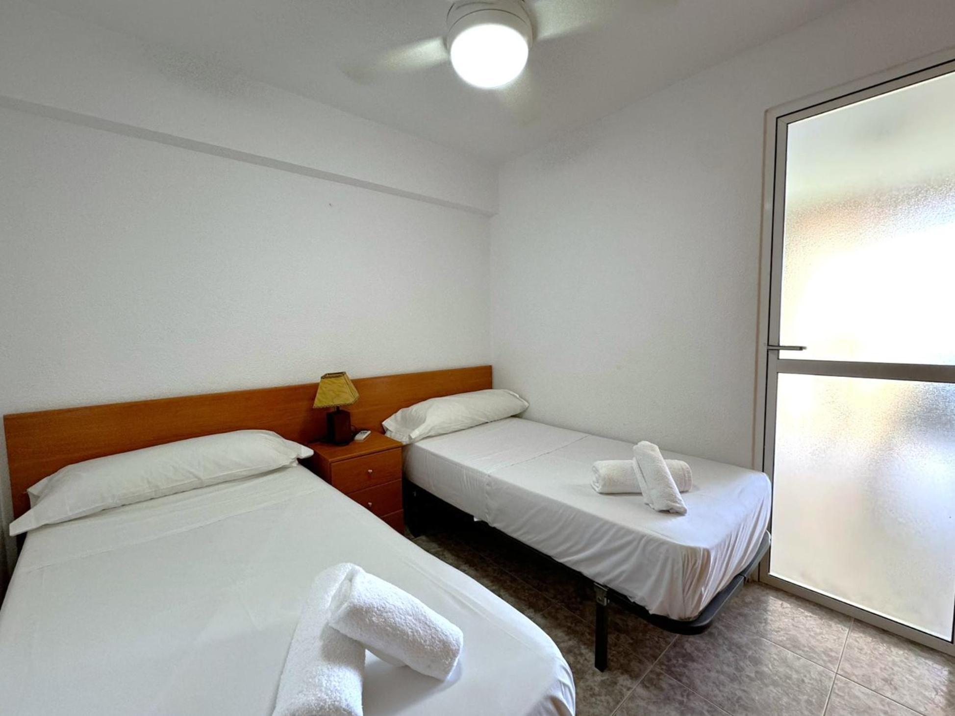 Carabelas Apartments 貝尼多姆 外观 照片